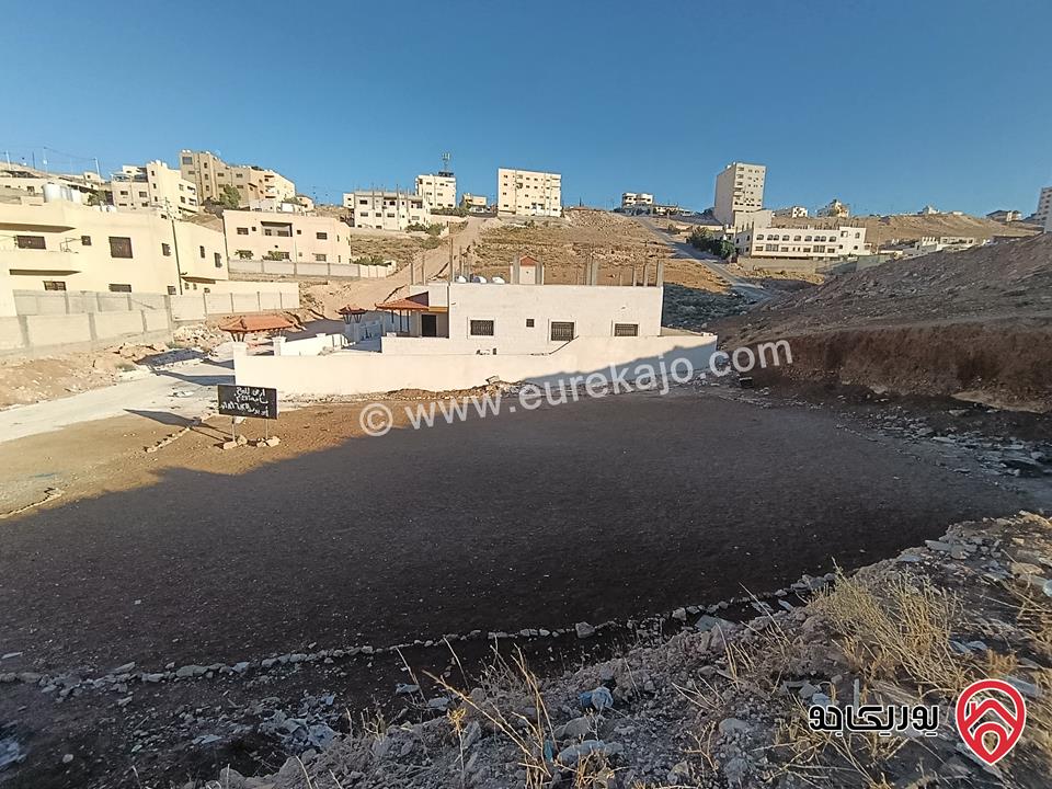 قطعة أرض مساحة 476م للبيع في الزرقاء - منطقة المدينة المنوّرة – موقع راقٍ ومناسب لبناء فيلا او اسكان