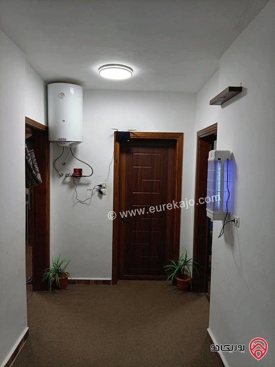 بيت مساحة 95م على أرض 500م للبيع في المفرق الغدير الاخضر