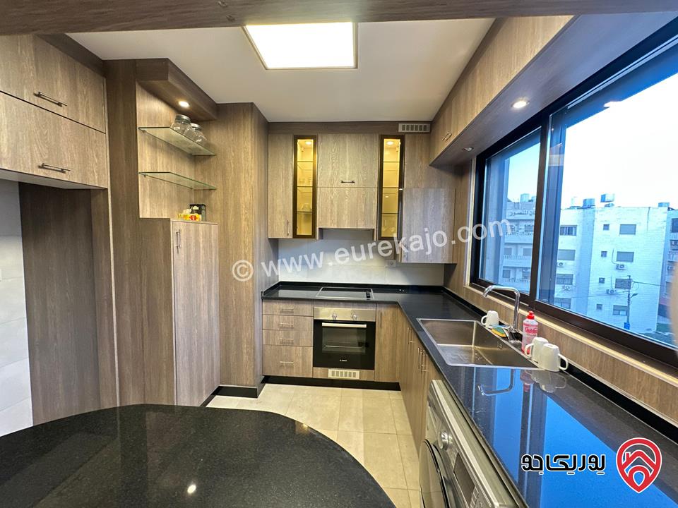 شقة سكنية أو تجارية مساحة 120م للبيع في عمان - الرابية ضمن مبنى جديد 