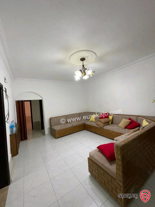 شقة شبه ارضية مساحة 150م للبيع في عمان - ضاحية الرشيد 