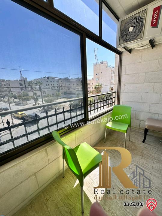 شقة مفروشة مساحة 100م طابق أول للبيع في عمان - الجندويل 