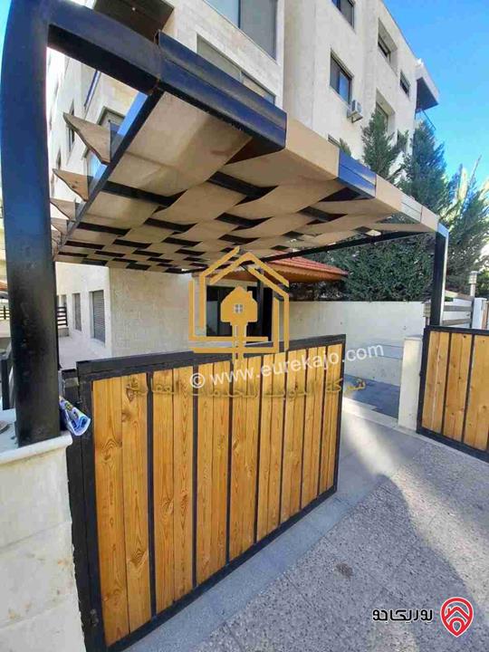 شقة سوبر ديلوكس طابق ارضي مساحة 140م مع ترس 100م للإيجار في عمان - السابع 