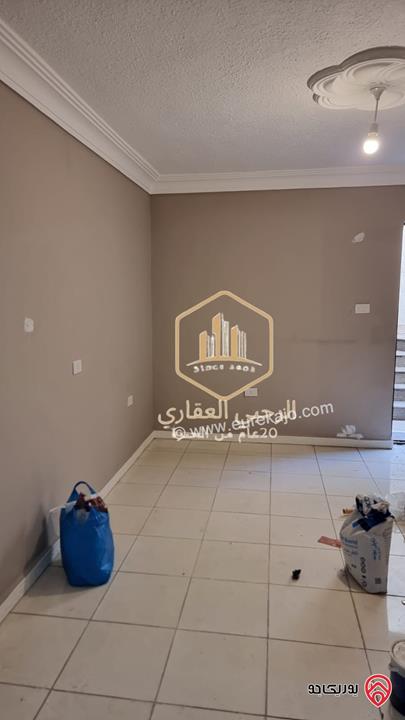 شقة شبه ارضي مساحة 140م للايجار في عمان - الياسمين 