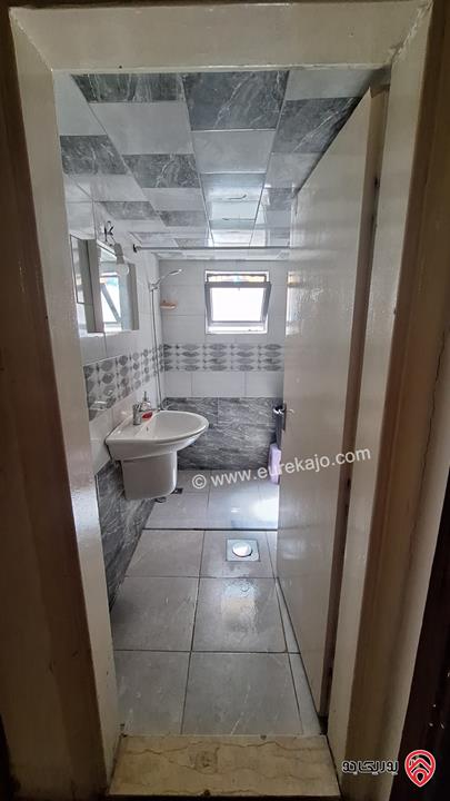 شقة شبه ارضي مساحة 130م داخلي و 30م خارجي للبيع في عمان - ضاحية الأمير حسن