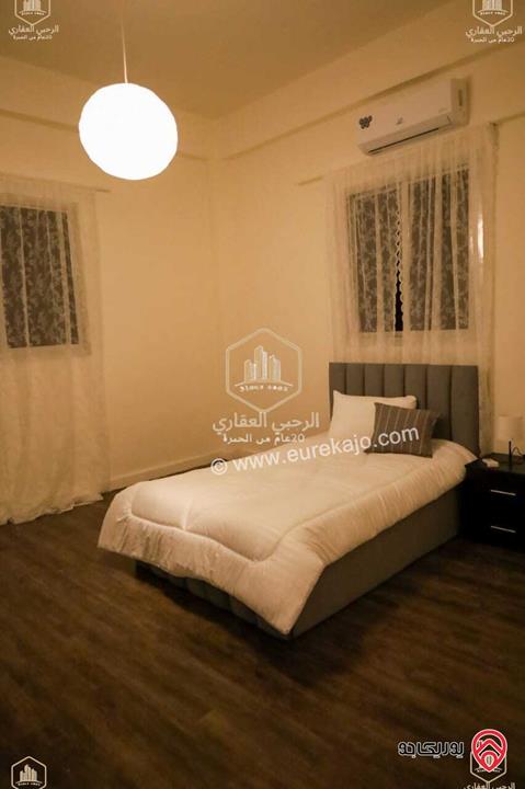 شقة مجددة مساحة 175م ارضية للايجار في عمان - اللويبدة