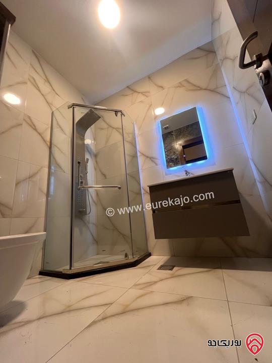 شقة شبه أرضية مساحة 220م داخلي و 150م خارجي للايجار في عمان - ام السماق 