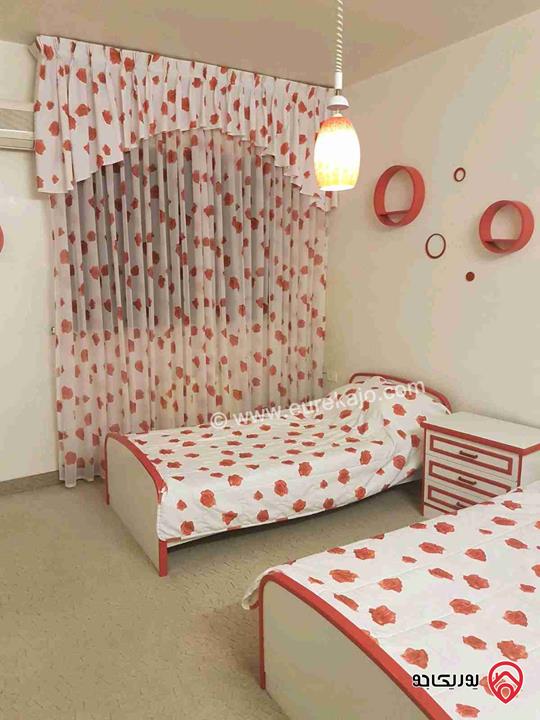 شقة مفروشة طابق اول مساحة 180م للايجار في عمان - الدوار الخامس 