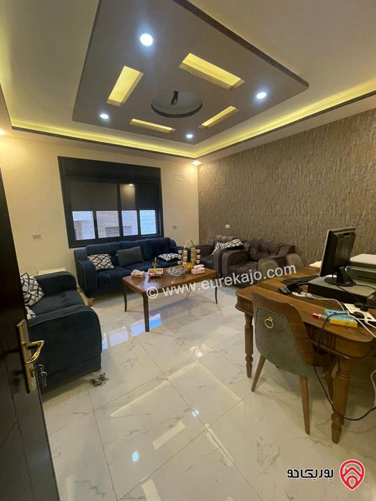 شقة طابق ثاني مساحة 165م للبيع في اربد - ايدون