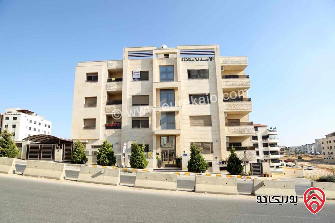 شقة طابق ثالث مساحة 180 متر للبيع في عمان - رجم عميش