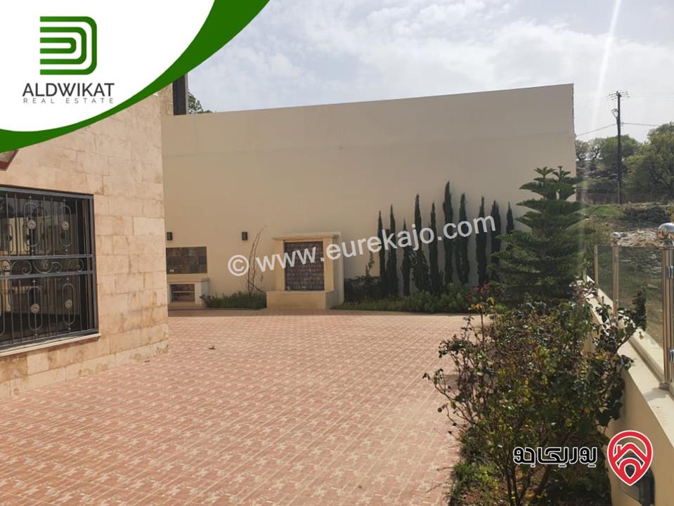 فيلا مستقلة مساحة الارض 740م مساحة البناء 465م للبيع في عمان - بدر الجديدة