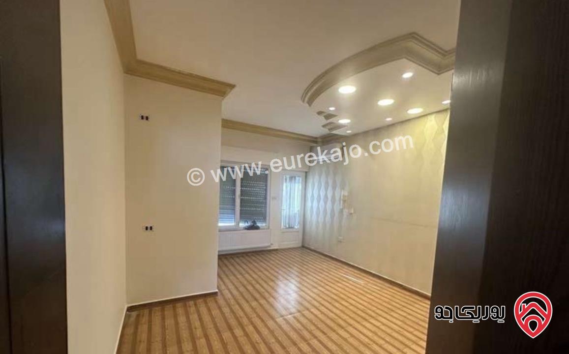 شقة طابق ثالث دوبلكس مساحة 100م للايجار في عمان - المدينة للرياضية 