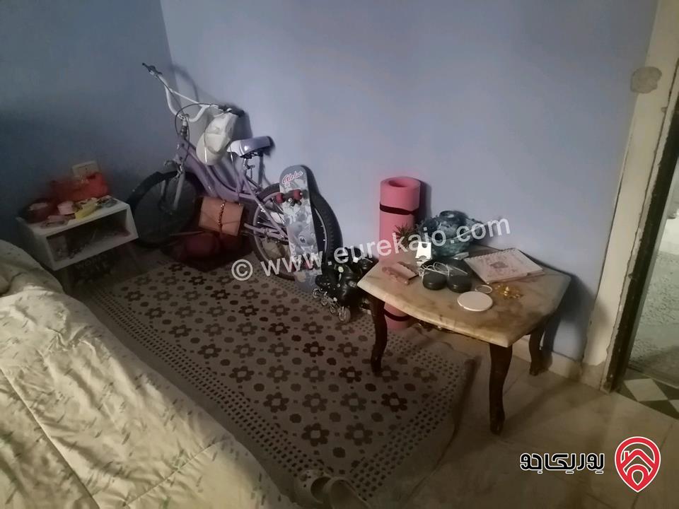 شقة طابق ثاني مساحة 135م للبيع في عمان - ناعور