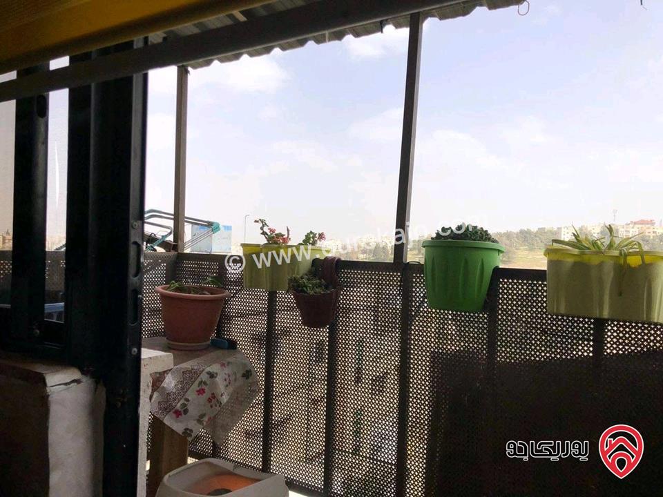 شقتين مساحة 240م طابق اول للبيع في عمان - حي نزال