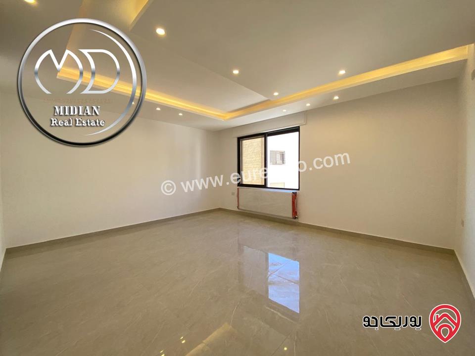 شقق جديدة للبيع في عمان - خلدا مساحات 140م تشطيبات و ديكورات سوبر ديلوكس اطلالة جميلة بأسعار مميزة