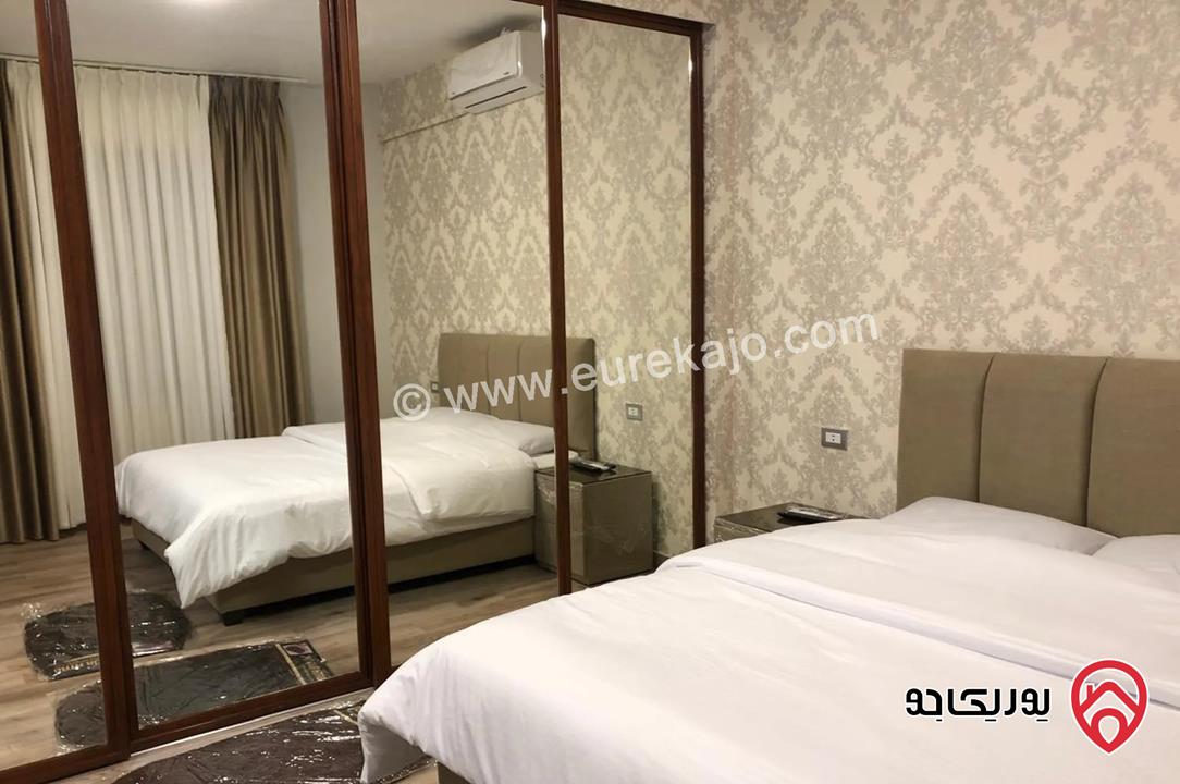 شقة فاخرة مفروشة طابق أول مساحة 105م للايجار في عمان - عبدون