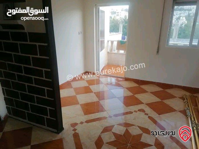 منزل مستقل مساحة الأرض 210م ومساحة البناء 400م للبيع في عمان - أبو نصير 