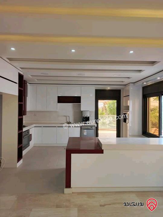 شقة سوبر ديلوكس مساحة 220م طابق أول للايجار في عمان - طريق المطار 