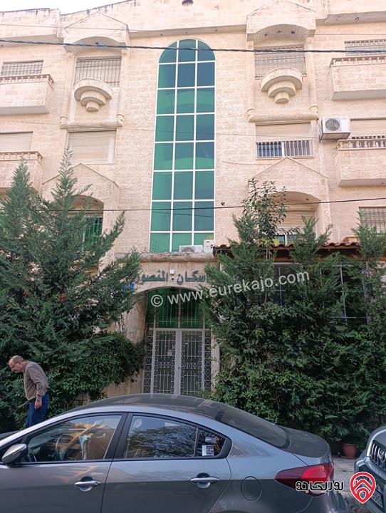 شقة مساحة 180م طابق ثالث للايجار في عمان - الرابية