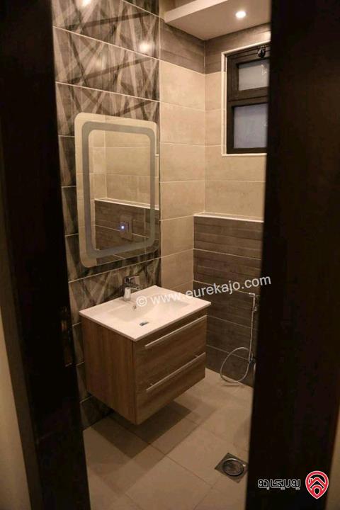 شقة سوبر ديلوكس طابق شبه ارضي مساحة 200م داخلي و 250م خارجي للايجار في عمان - ضاحية النخيل