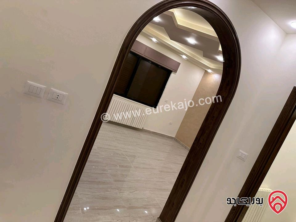 فيلا فارغه مساحة 335م للايجار في عمان - تلاع العلي 