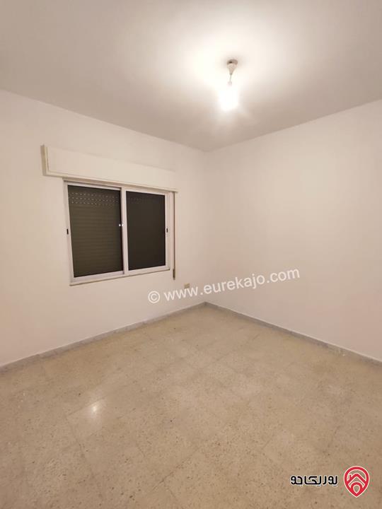 شقة أرضية مساحة 120م للايجار في عمان - أم أذينة