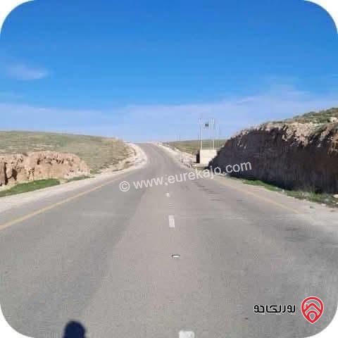أرض مساحة 68 دونم للبيع في عمان - الخشافيه على شارع المية التنموي 