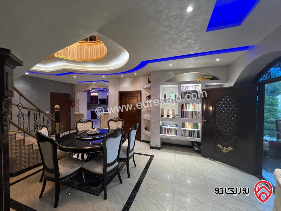 فيلا دوبلكس مساحة 550م على أرض 1030م للبيع في عمان - ضاحية الأمير علي طريق المطار 