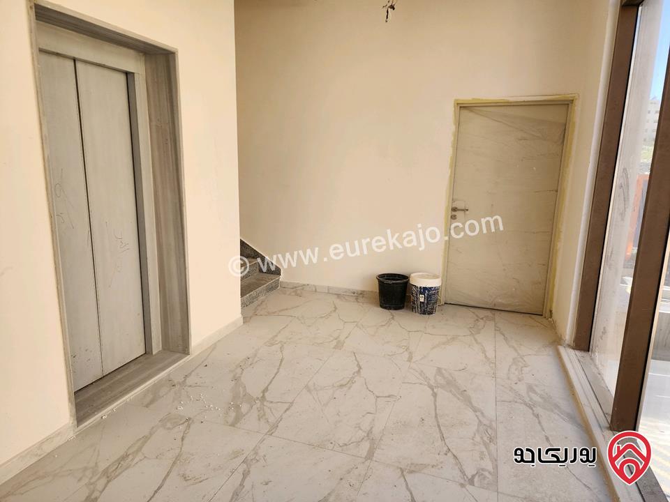 طابق كامل مساحة 496م للبيع في عمان - ضاحية الرشيد