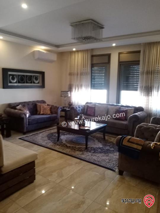 شقة طابق ارضي مساحة 150م للبيع في عمان - الجبيهة