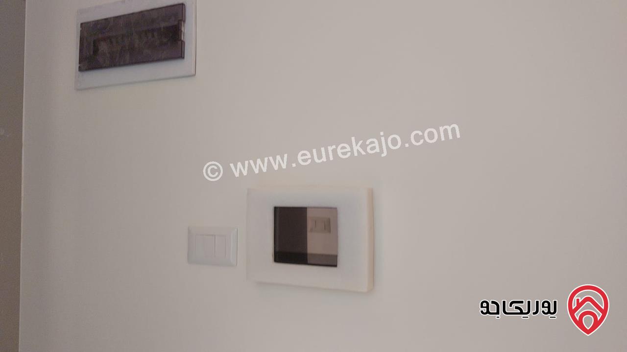 شقة ارضية مساحة 150م داخلي و 90م خارجي للبيع في عمان - عرجان 