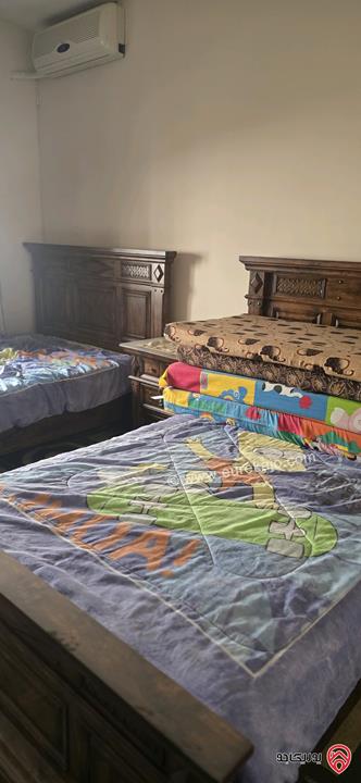 شقة طابق ثاني مساحة 223م للبيع في عمان - خلدا