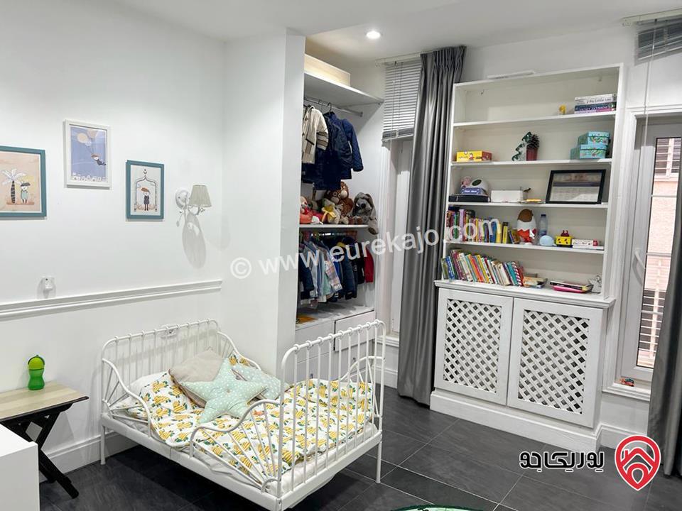 شقة أرضية مفروشة دوبلكس مساحة 250م مع مسبح للايجار في عمان - عبدون