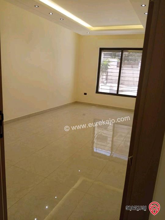 شقة سوبر ديلوكس أرضية مساحة 170م داخلي و 110م خارجي للايجار في عمان - البنيات 