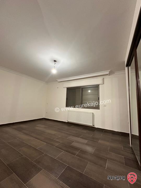 شقة أرضية مساحة 200م للايجار في عمان - خلدا