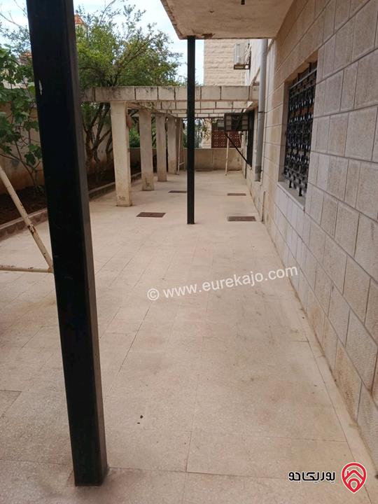 فيلا 4 طوابق على أرض 1 دونم و 465م للبيع في عمان - الرابية
