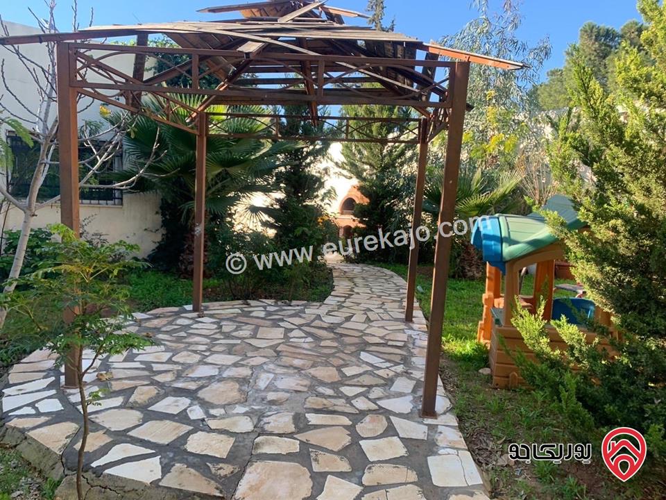 مزرعة مساحة الأرض 4 دونم والبناء 200م للبيع في البلقاء - منطقة تل الرمان 