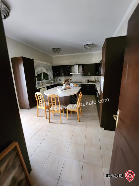 فيلا فاخرة مستقلة دوبلكس مساحة 350م على أرض 671م للبيع في عمان - الأندلسية