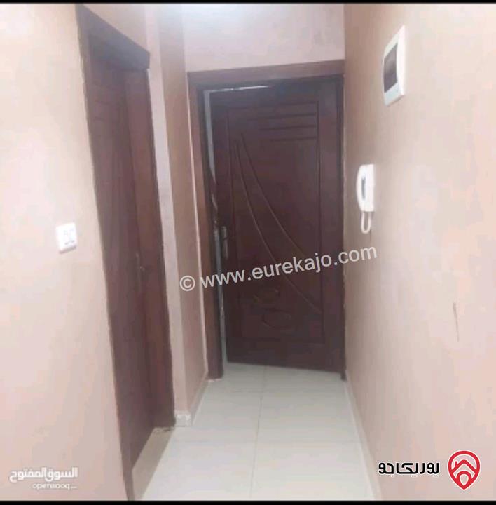 شقة سوبر ديلوكس طابق أرضي مساحة 141م مع ترس 20م للبيع في عمان - طبربور