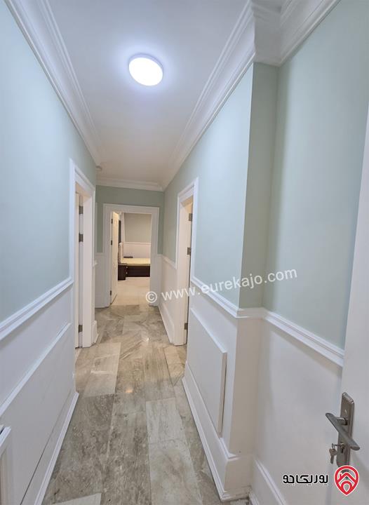 شقه ارضية مفروشة فرش جديد مساحة 150م مع تراس واسع 100م للايجار في عمان - الرابية