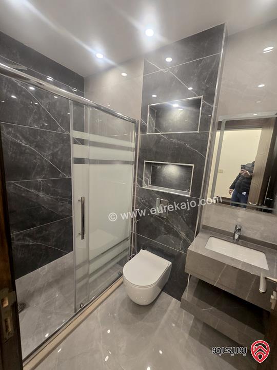 شقه جديدة طابق ثاني مساحة 150 متر معفاة من رسوم التنازل للبيع في عمان - الرابية