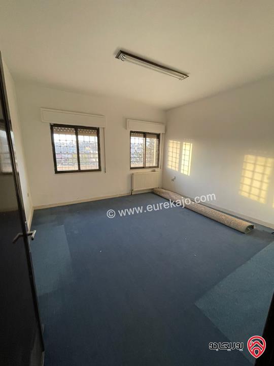 روف طابقينمساحة 233م داخلي و 127م خارجي للبيع في عمان - الجاردنز