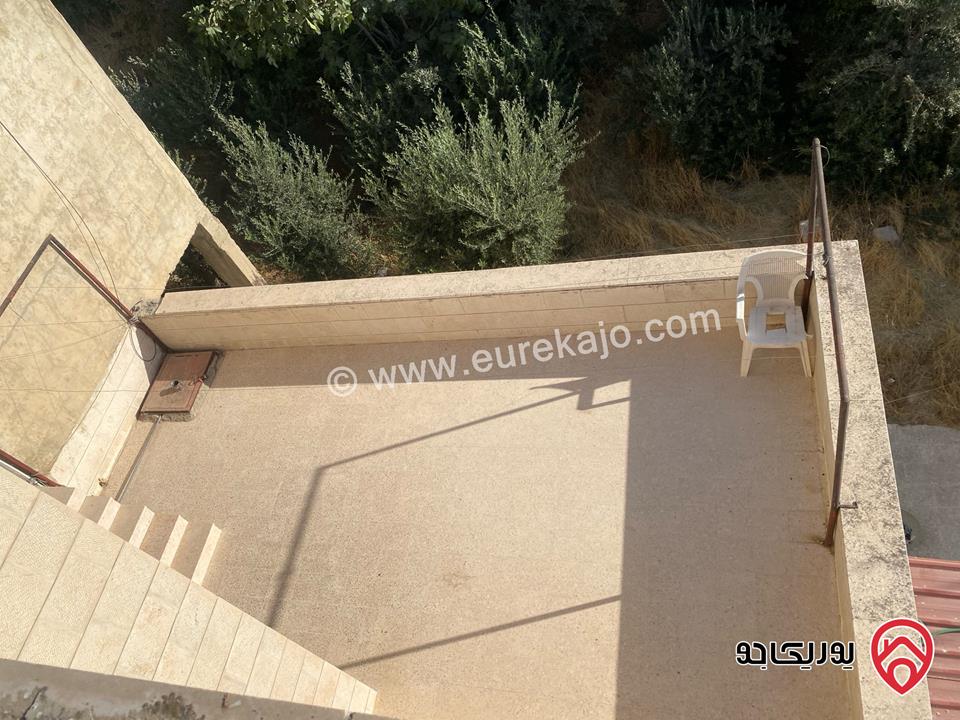 منزل مساحة 450م على أرض 915م للبيع في عمان - ابو علندا