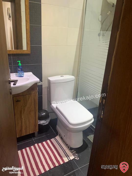 شقة أرضية مساحة 50م مفروشة للايجار في عمان - ام السماق شارع مكة