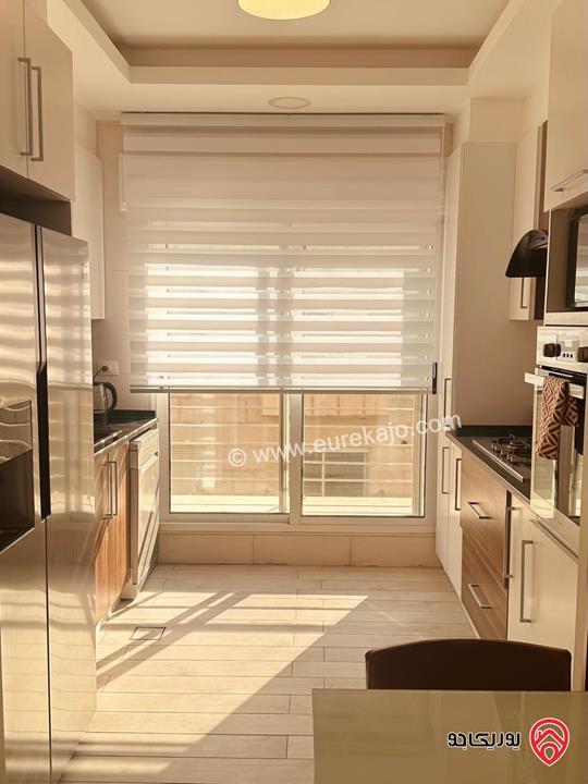 شقة فاخرة مفروشة طابق ثالث مساحة 107م للايجار في عمان - دير غبار