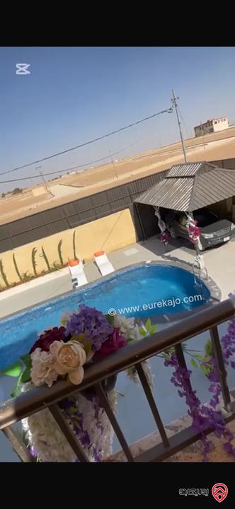 فيلا مفروشة مساحة 200م على أرض 500م للإيجار الشهري او السنوي فقط في عمان - الجيزة