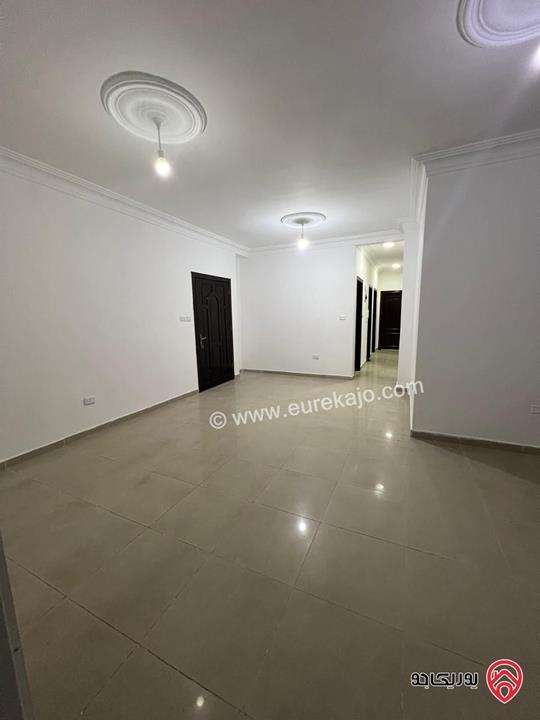 شقة طابق ثالث لا يوجد مصعد مساحة 123م للبيع في صويلح