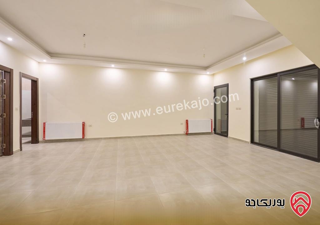 فلل مستقلة مرتبة جديدة عدد 8 بمساحات مختلفة للبيع في عمان - دابوق