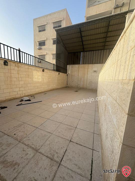 فيلا مساحة 500م على أرض 406م للبيع في الزرقاء - جبل طارق قرب اسواق مكة  