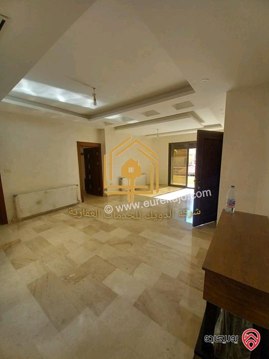 شقة جديدة لم تسكن طابق اول مساحة 180م للإيجار في عمان - خلدا 