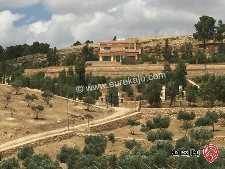 مزرعة مساحة الأرض 4 دونم و 500م والبناء 125م للبيع في جرش - الكتة